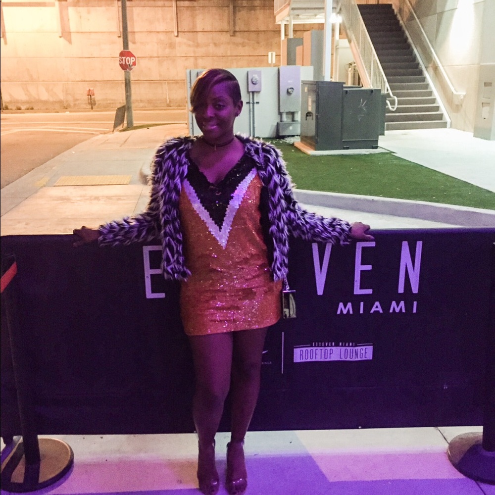 Mini Sequin dress